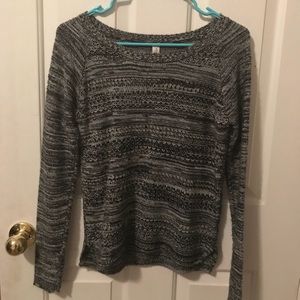 Grey/Black Aeropostale sweater - great condition
